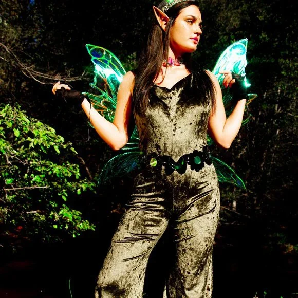 Emerald Green Velvet Hooded Jumpsuit - Warrior Within De… - Picture 5 of 6